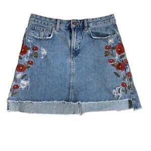 Zara Basic Z1975 Blue Denim Mini Skirt Women's Small Floral Embroidered Raw Hem
